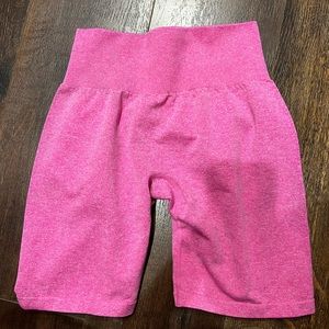 Nvgtn scrunch shorts
